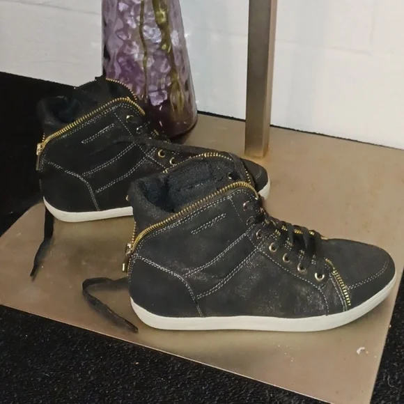 Sparkly Bebe sneakers - Picture 5 of 8